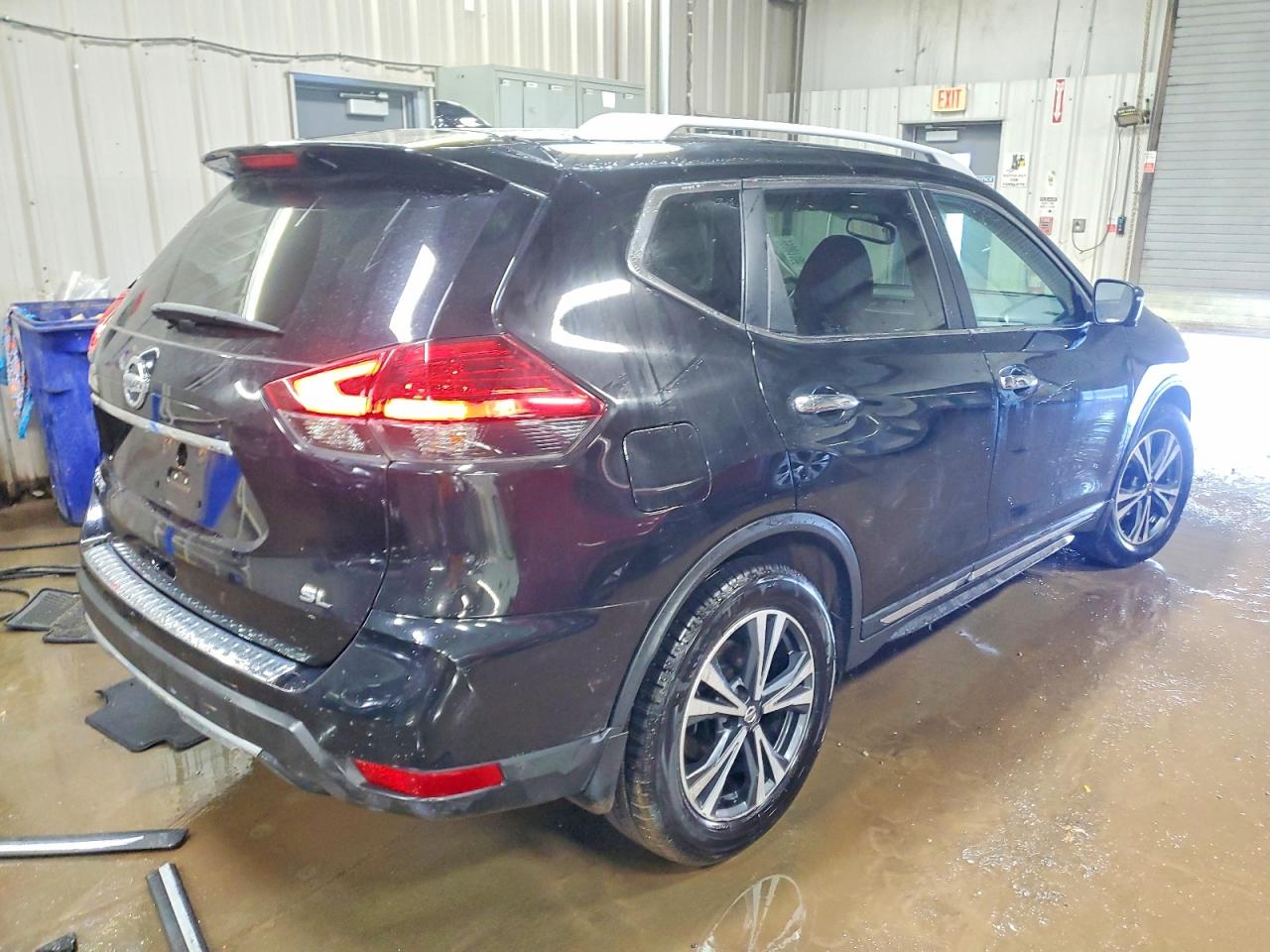 2017 NISSAN ROGUE S photo 3
