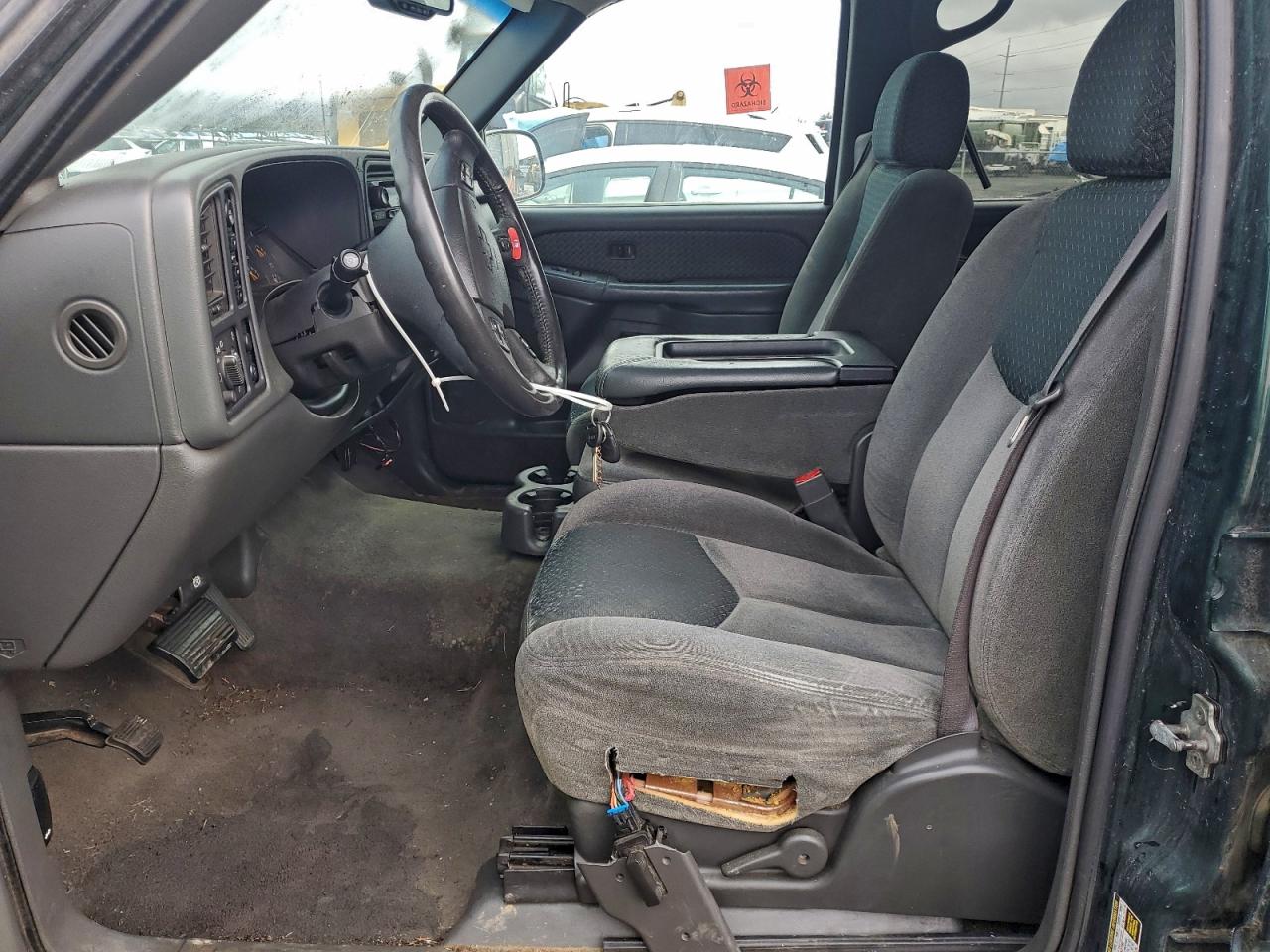 2004 CHEVROLET AVALANCHE K1500 photo 7