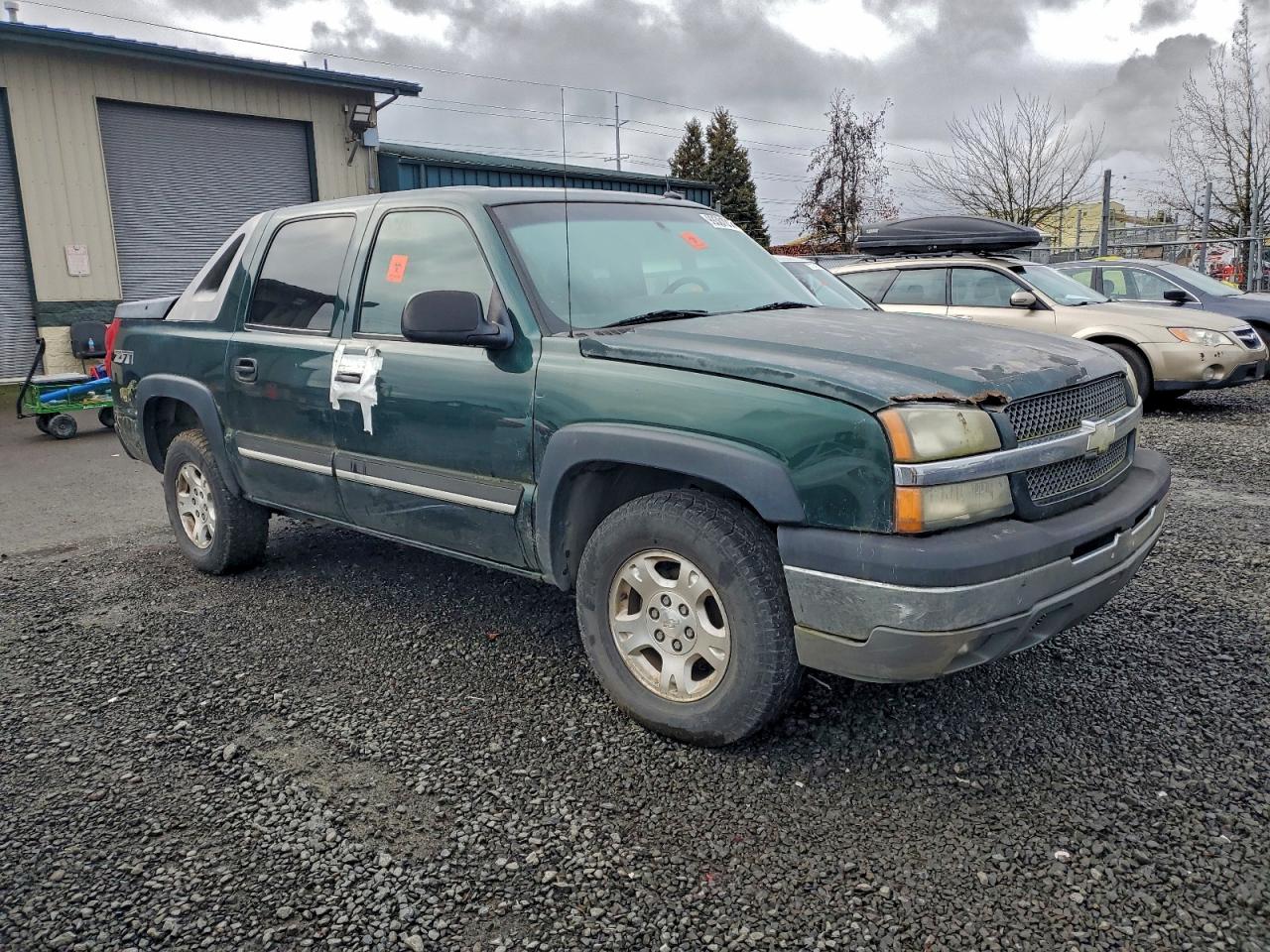 2004 CHEVROLET AVALANCHE K1500 photo 4