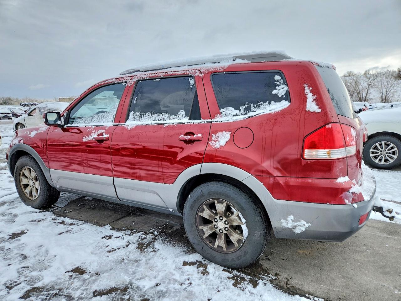 2009 KIA BORREGO LX photo 2