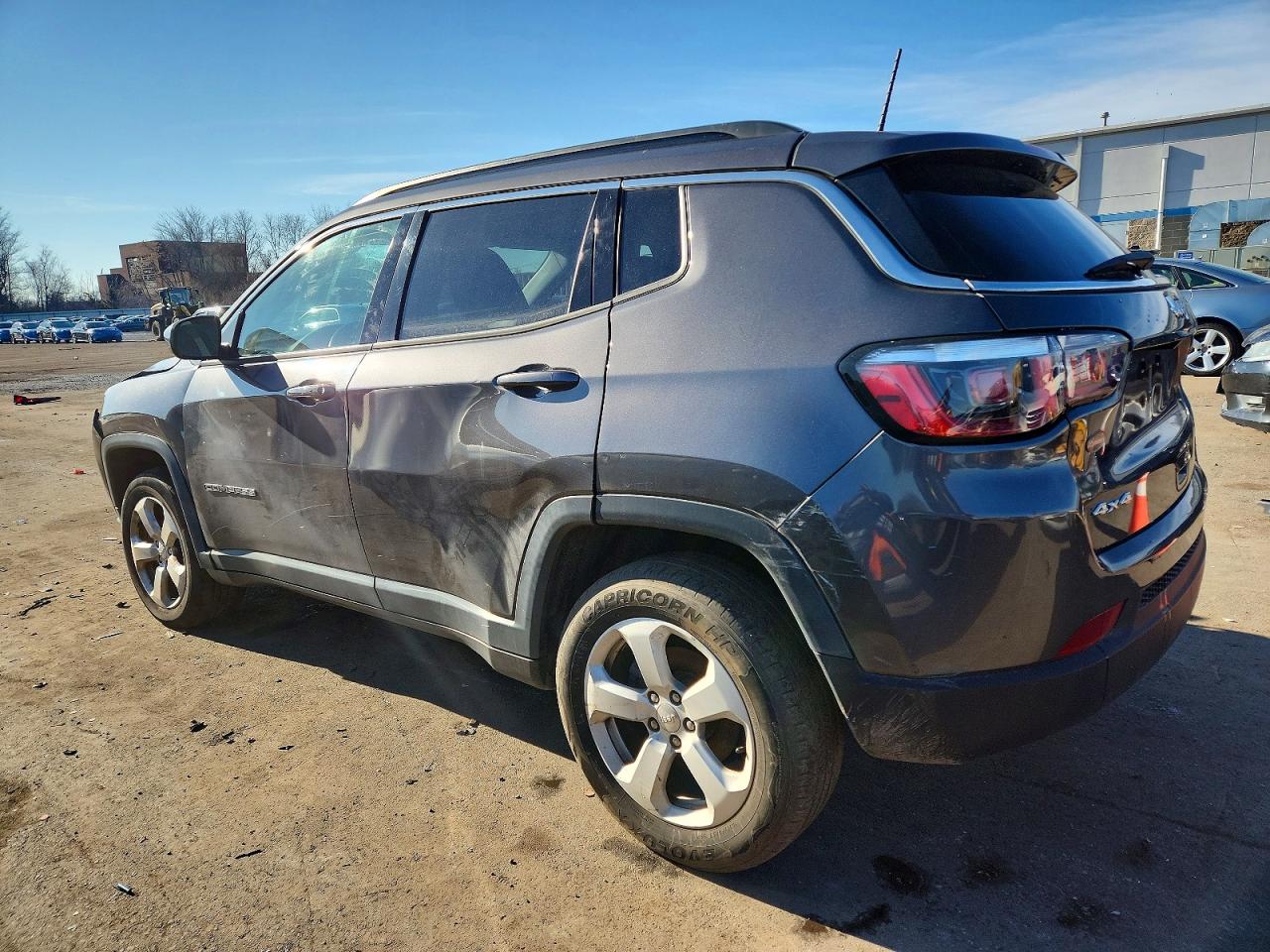 2019 JEEP COMPASS LATITUDE photo 2