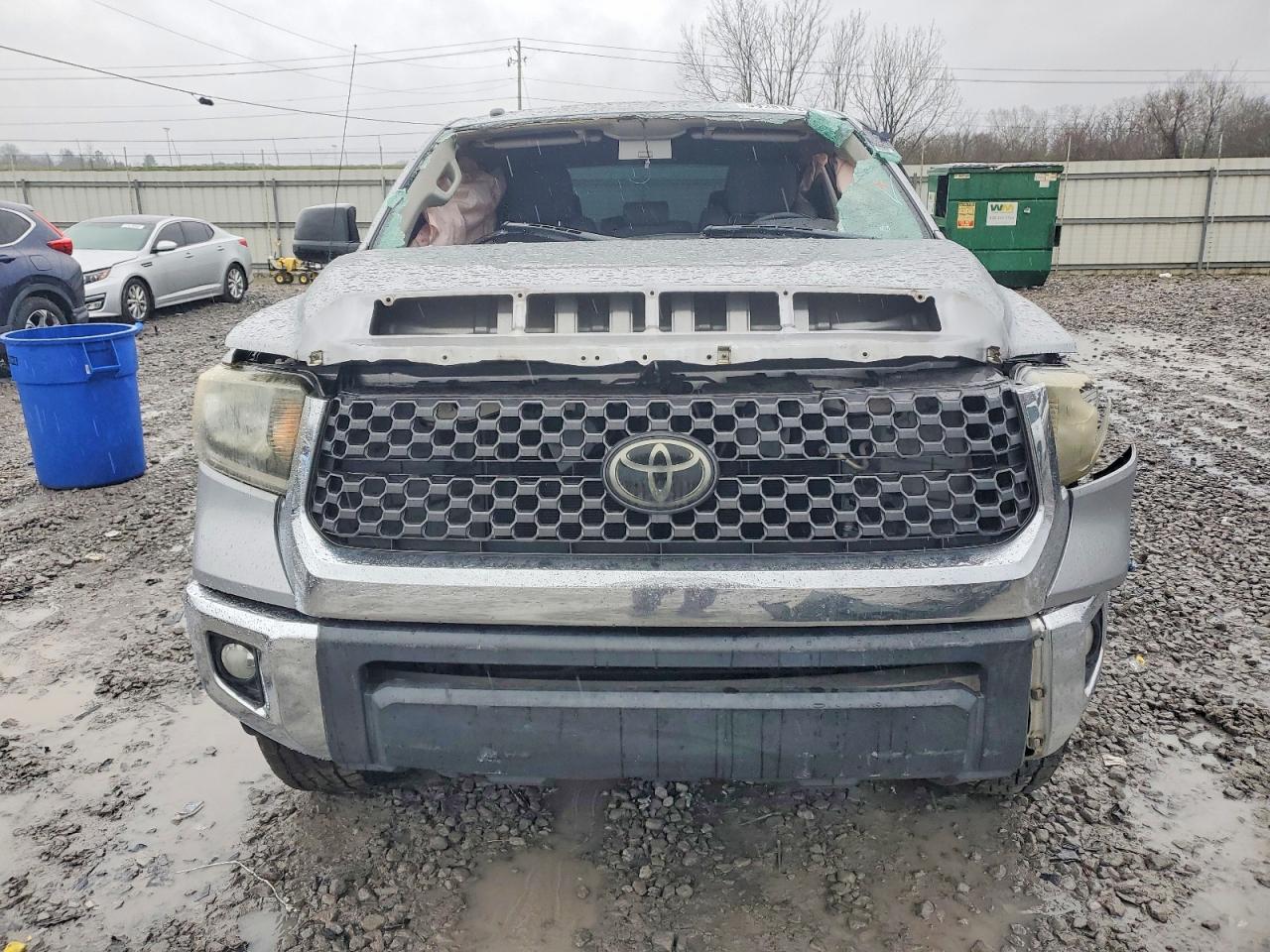 2018 TOYOTA TUNDRA CREWMAX SR5 photo 5