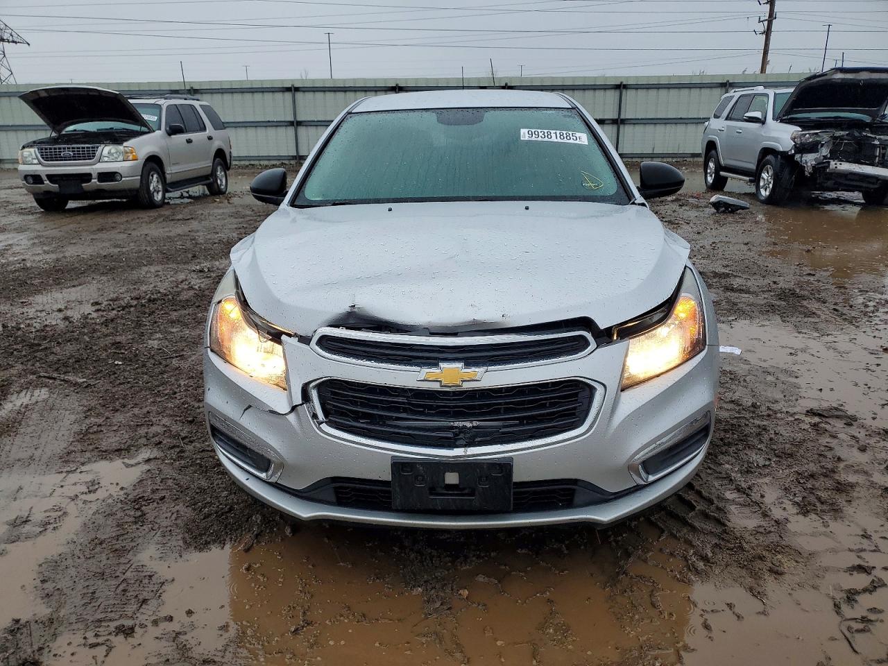 2015 CHEVROLET CRUZE LS photo 5
