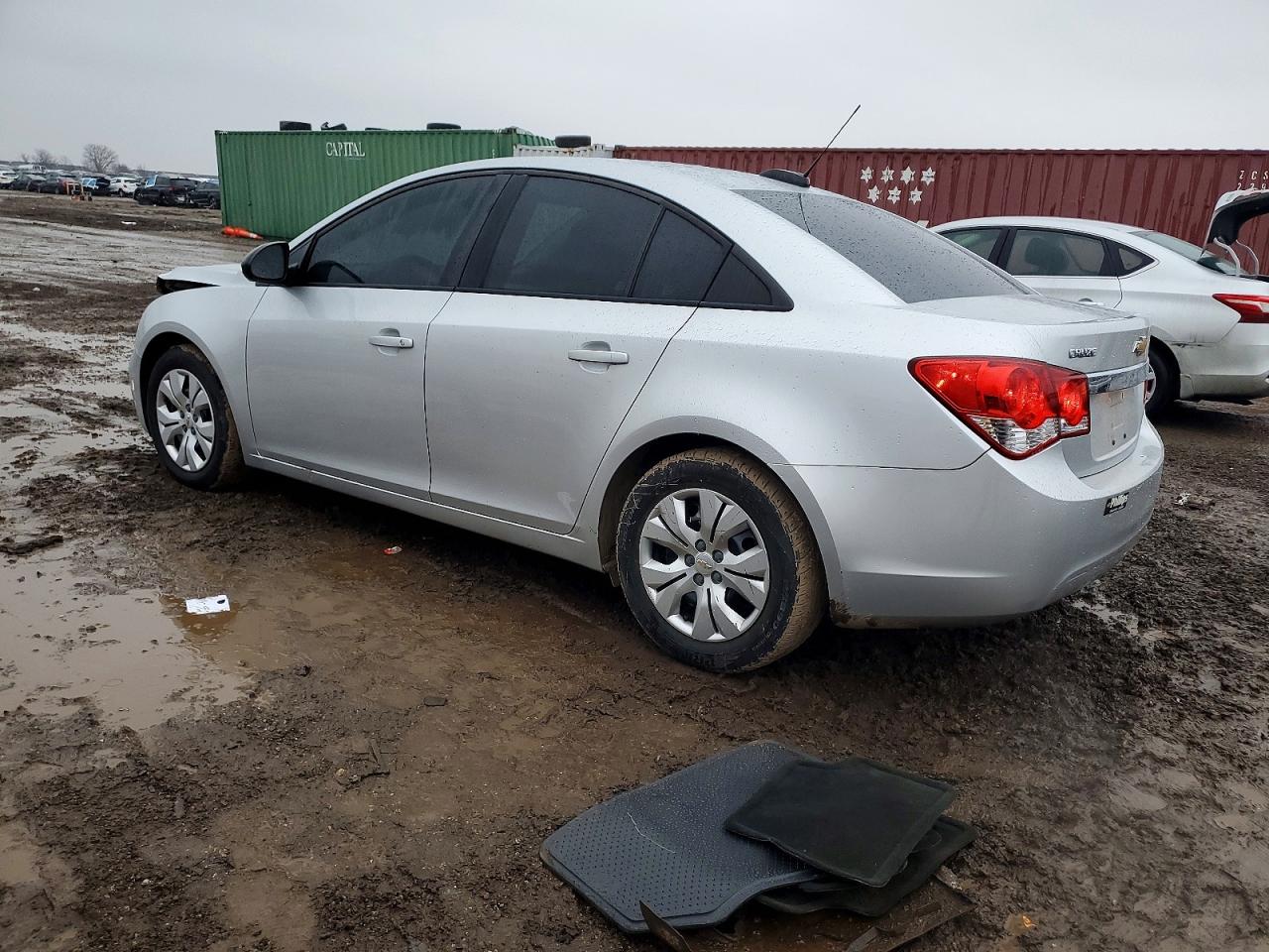 2015 CHEVROLET CRUZE LS photo 2