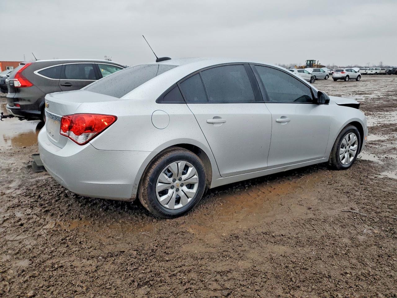 2015 CHEVROLET CRUZE LS photo 3