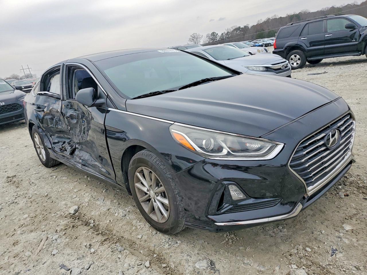 2018 HYUNDAI SONATA SE photo 4