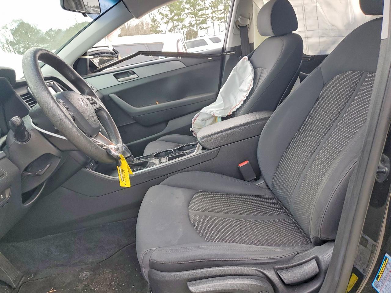 2018 HYUNDAI SONATA SE photo 7