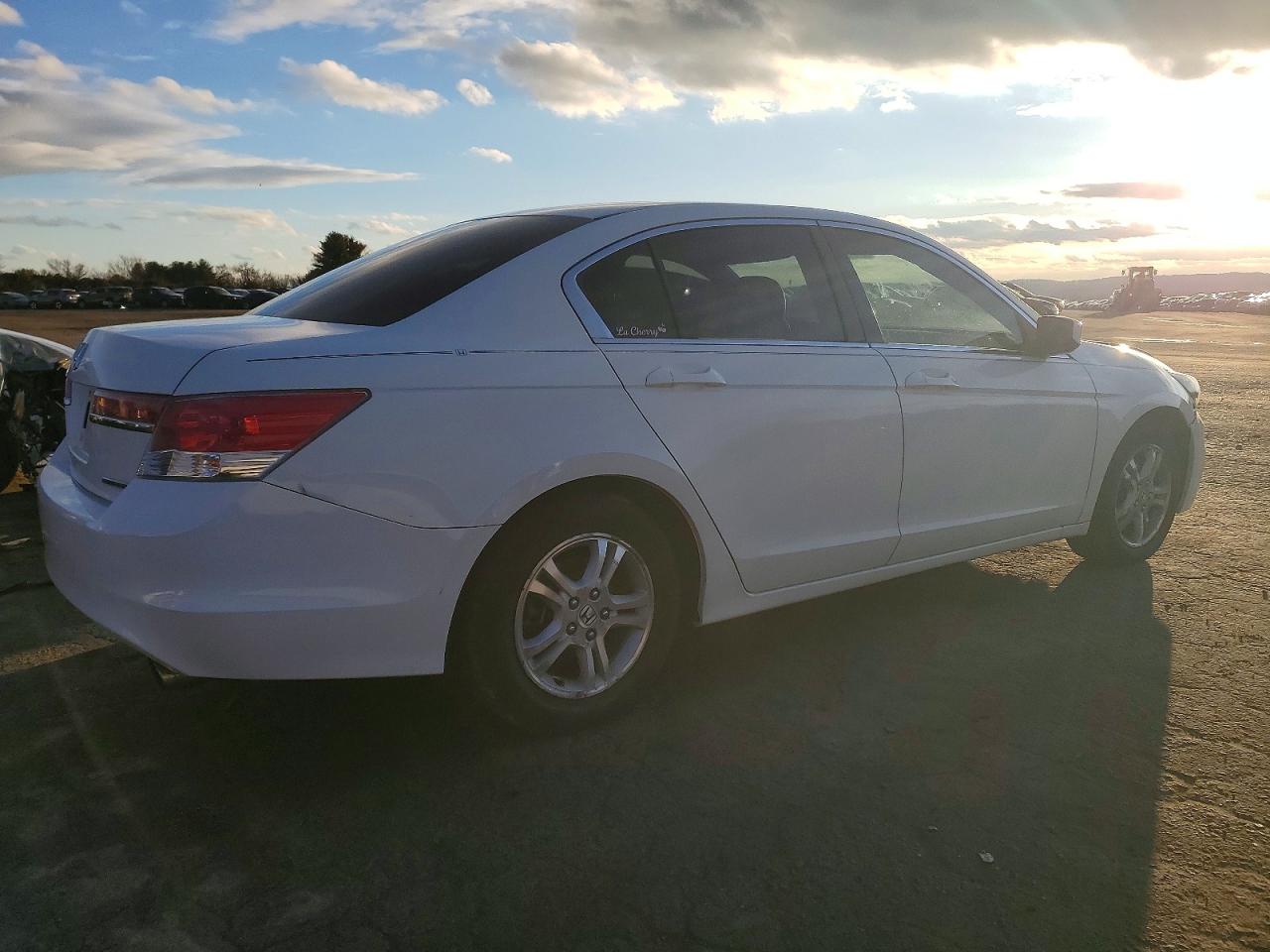 2012 HONDA ACCORD SE photo 3