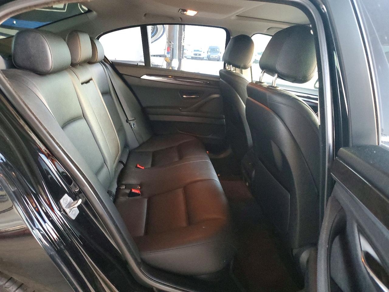 2015 BMW 528 I photo 10
