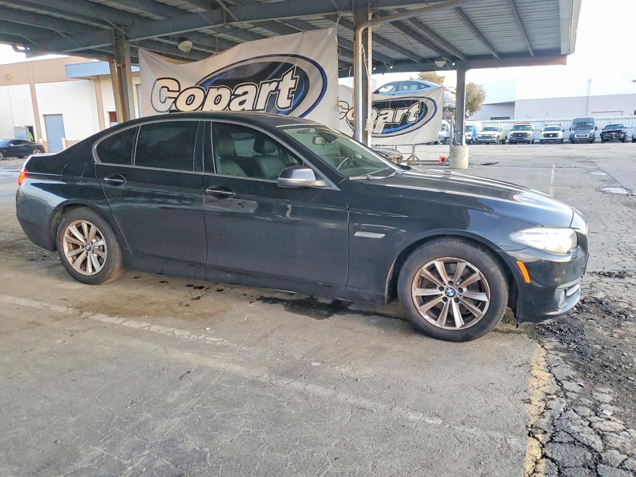 2015 BMW 528 I photo 4