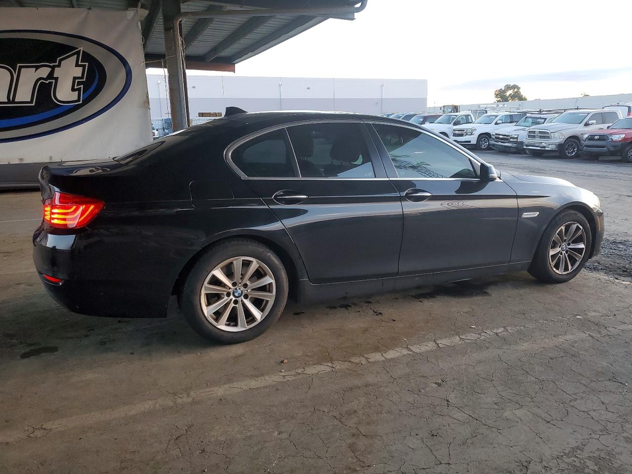2015 BMW 528 I photo 3