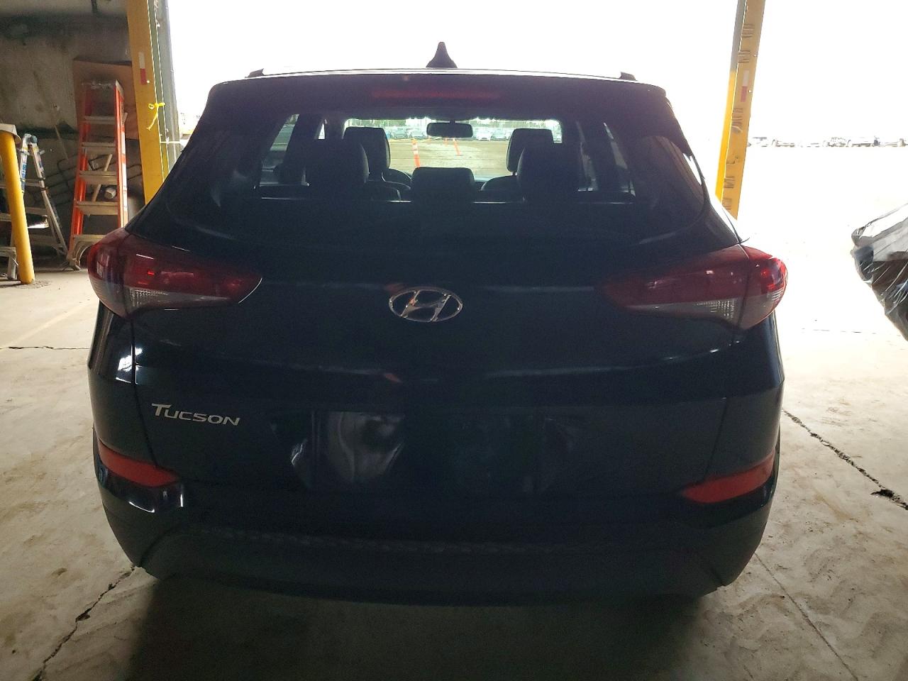 2017 HYUNDAI TUCSON LIMITED photo 6