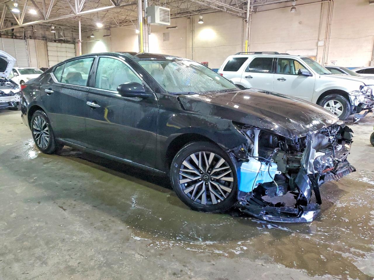 2025 NISSAN ALTIMA SV photo 4