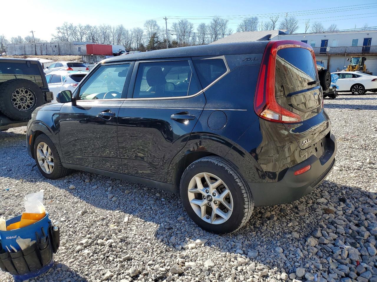 2020 KIA SOUL LX photo 2