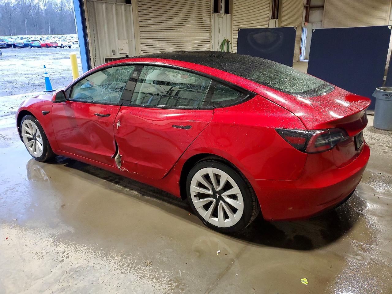 2022 TESLA MODEL 3 photo 2