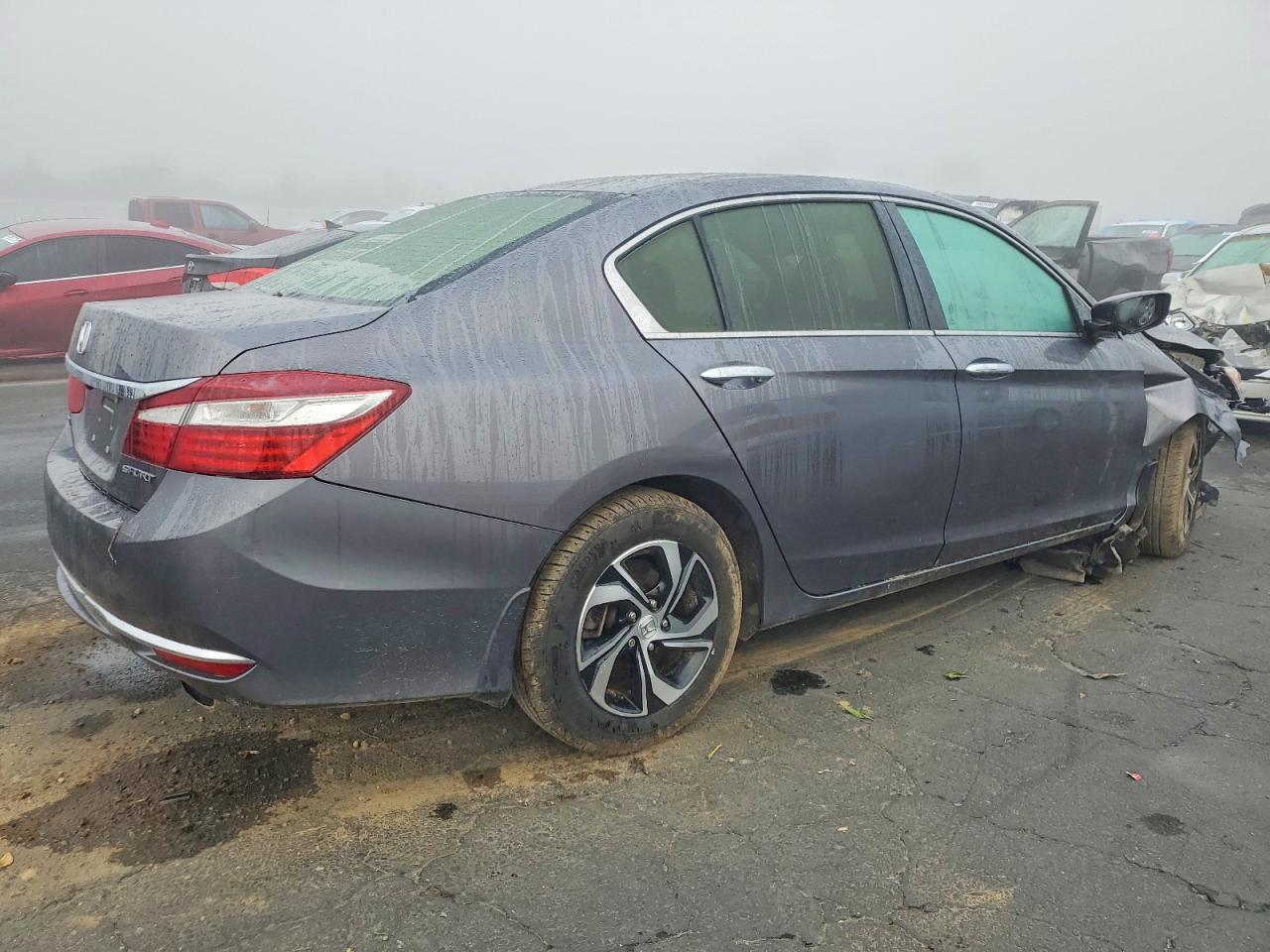 2017 HONDA ACCORD LX photo 3