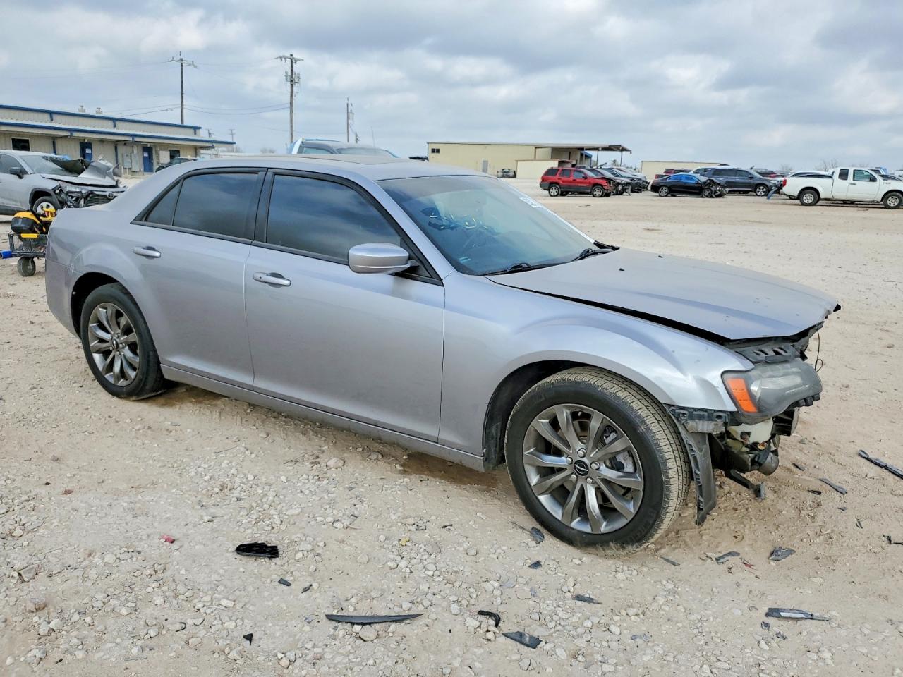 2014 CHRYSLER 300 S photo 4