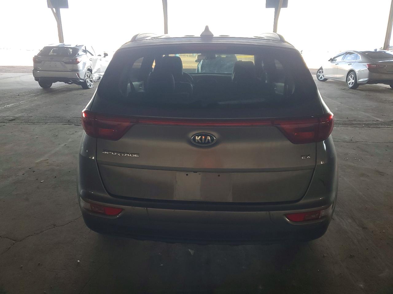 2017 KIA SPORTAGE EX photo 6