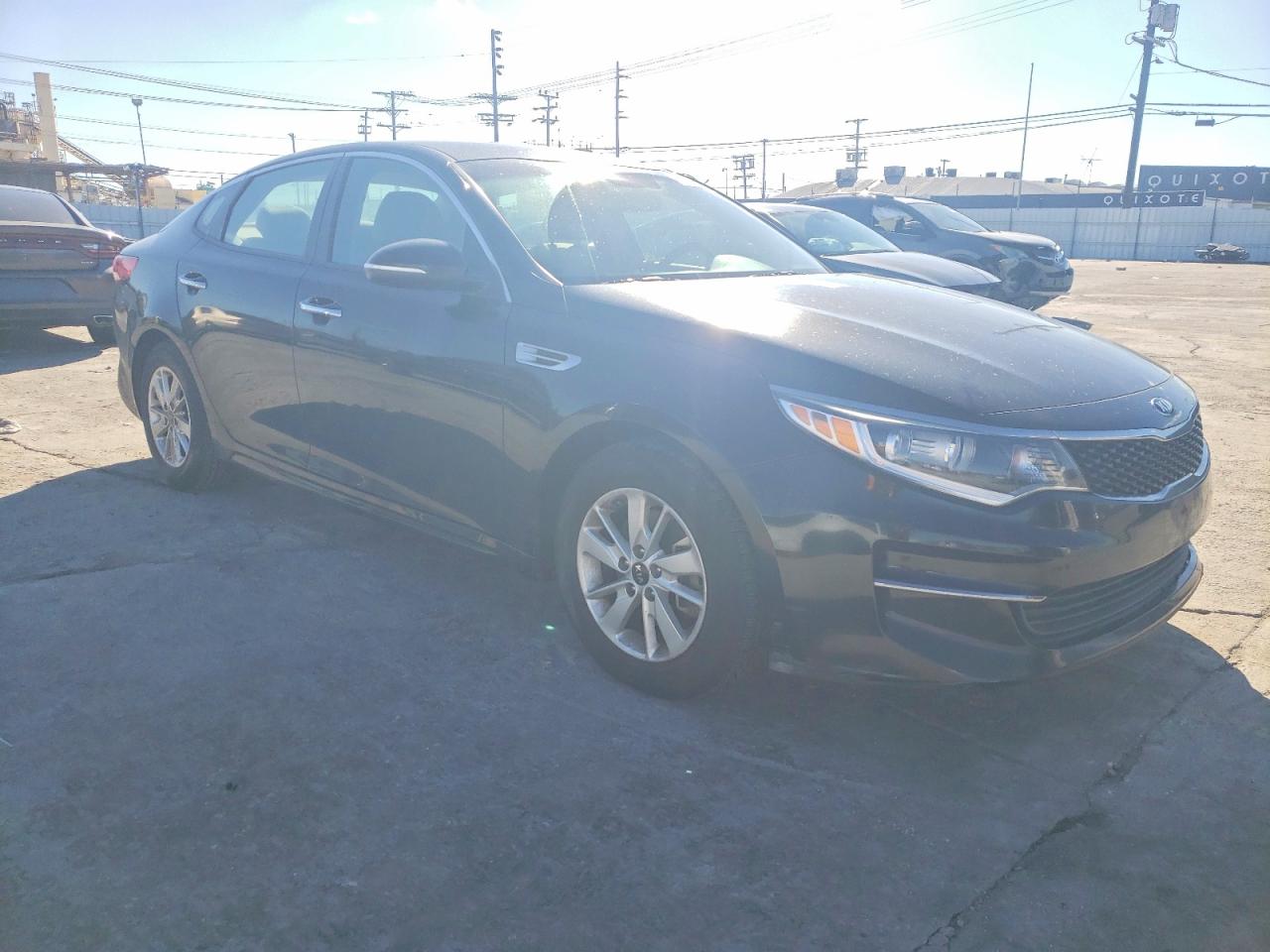 2016 KIA OPTIMA LX photo 4