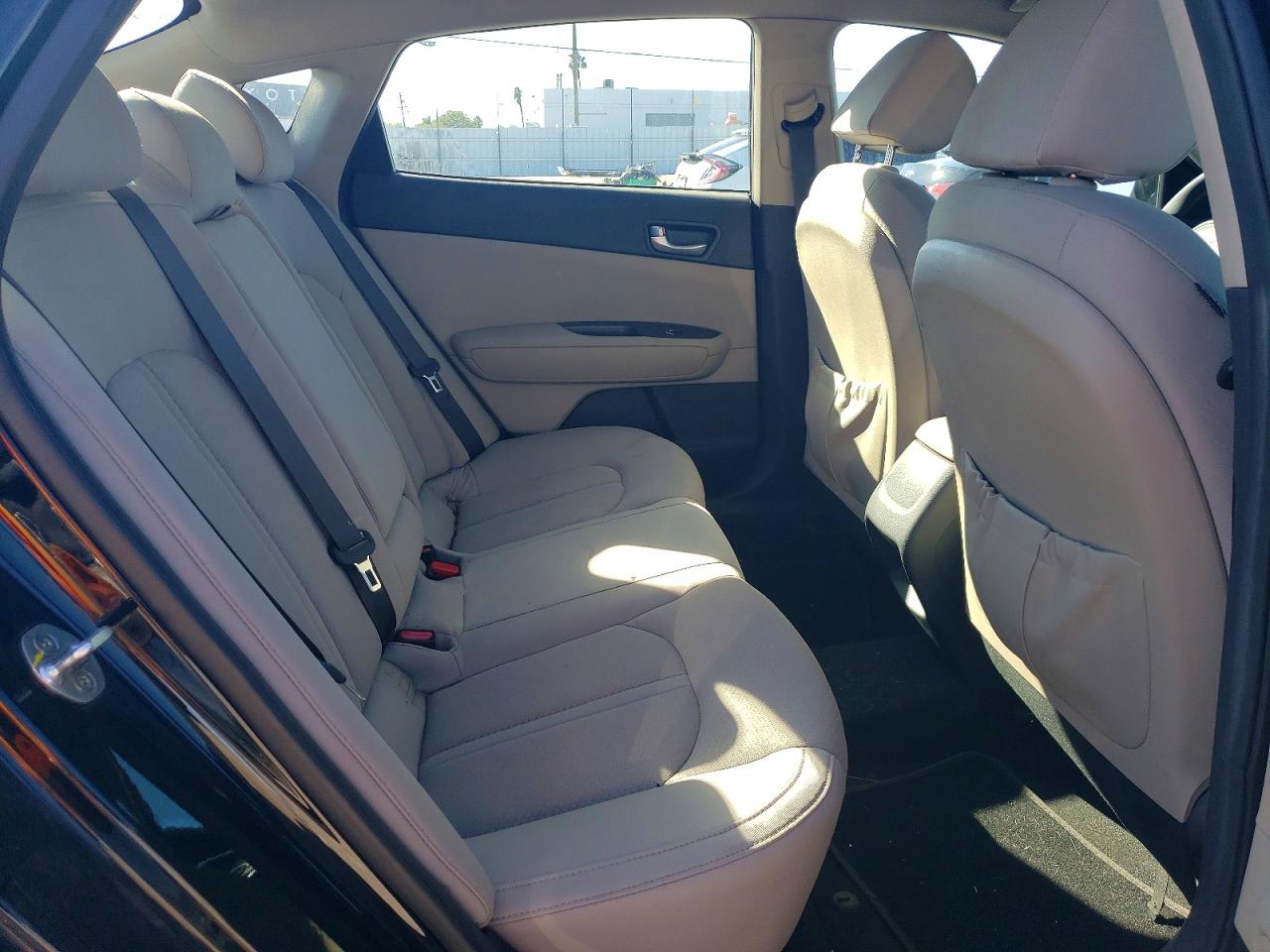 2016 KIA OPTIMA LX photo 10