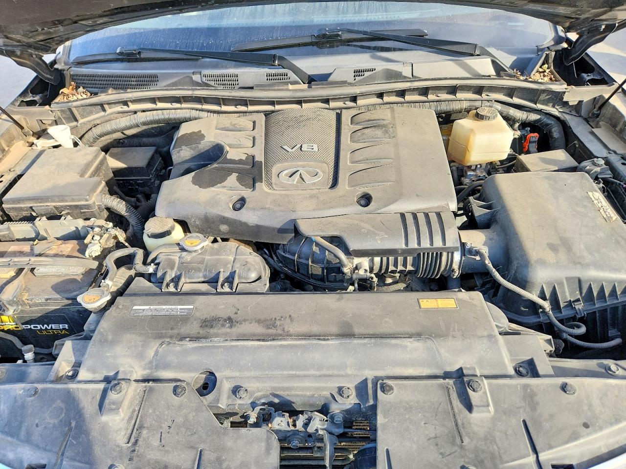 2012 INFINITI QX56 photo 12