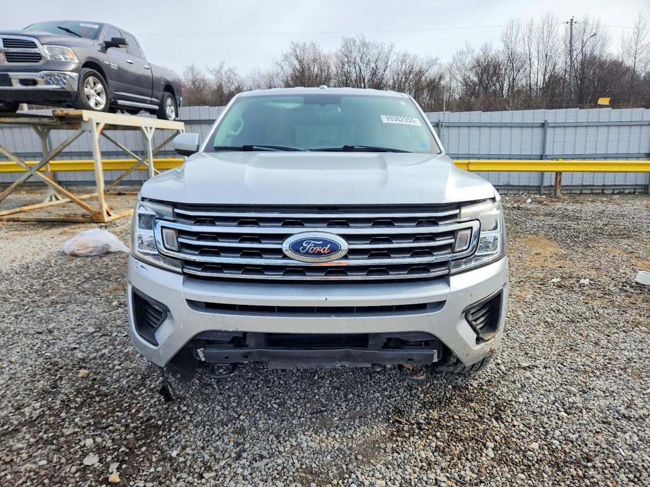 2019 FORD EXPEDITION MAX XLT photo 5