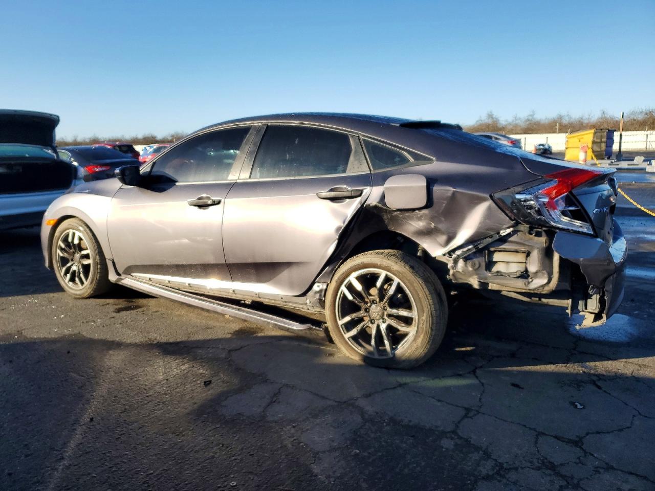 2017 HONDA CIVIC LX photo 2
