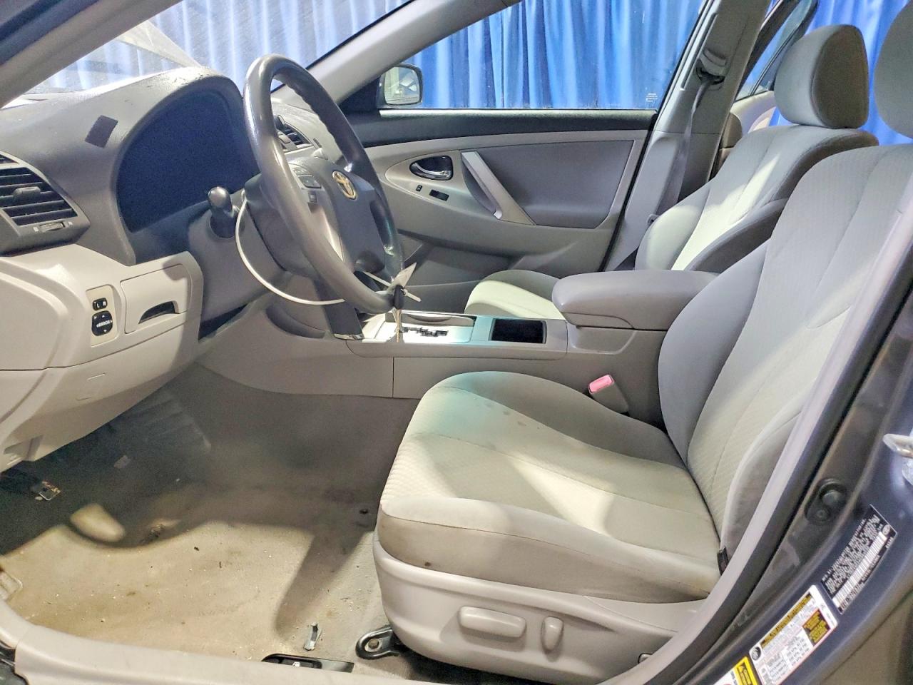 2009 TOYOTA CAMRY BASE photo 7