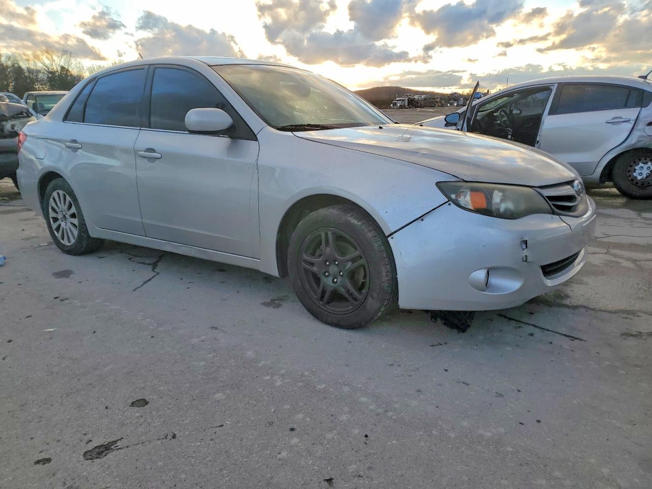 2010 SUBARU IMPREZA 2.5I PREMIUM photo 4