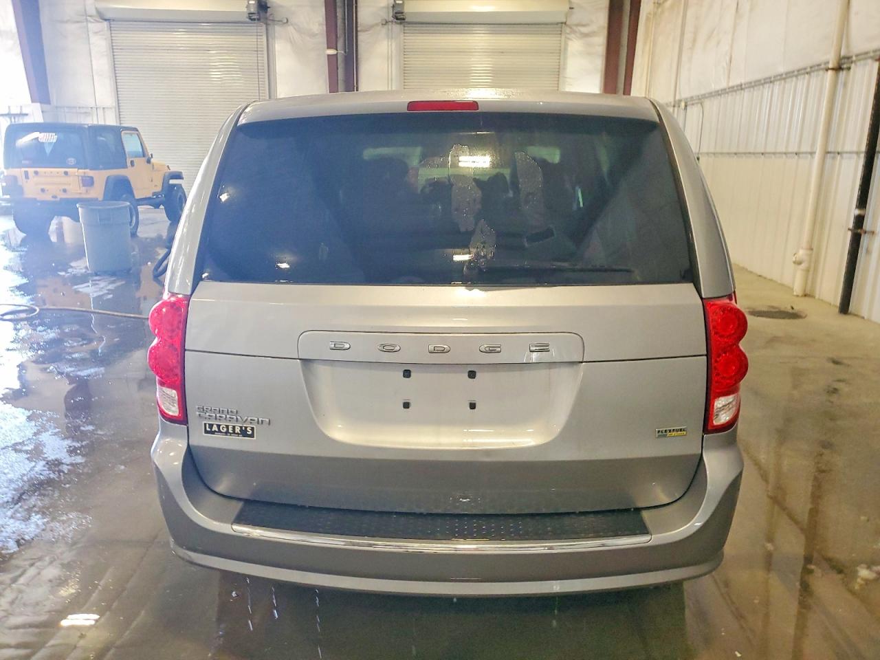 2013 DODGE GRAND CARAVAN SE photo 6