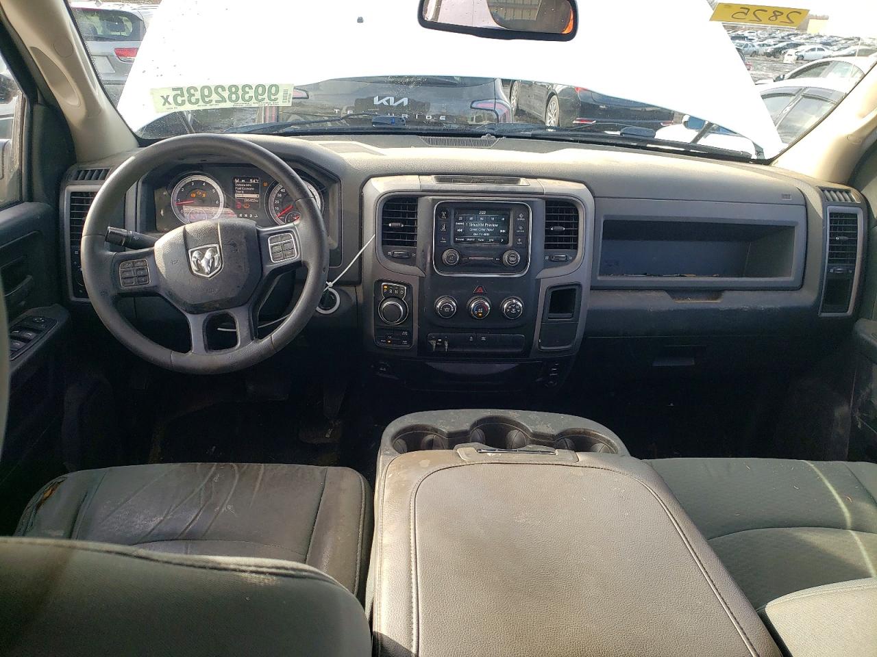 2015 RAM 1500 ST photo 8