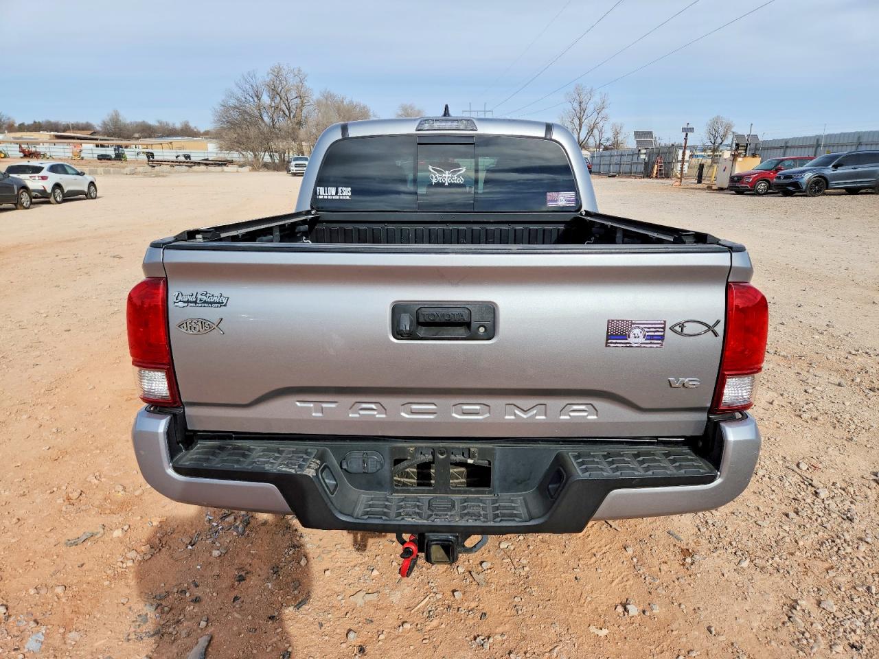 2017 TOYOTA TACOMA DOUBLE CAB photo 6