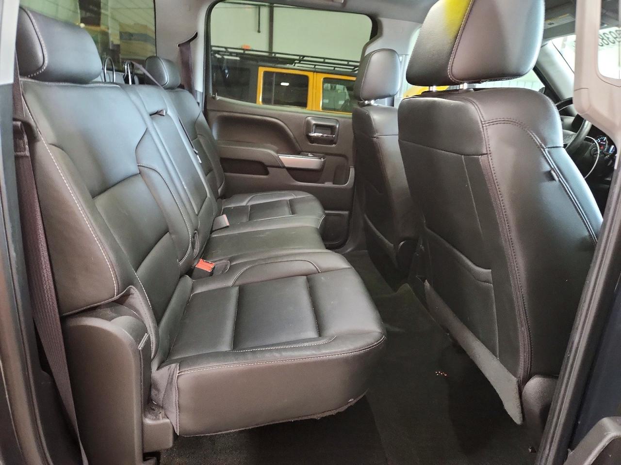2017 CHEVROLET SILVERADO K1500 LT photo 10