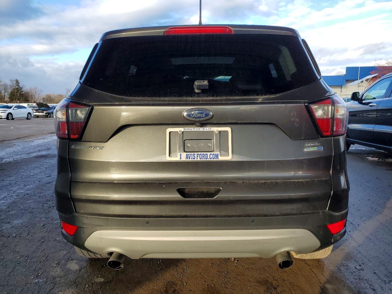 2018 FORD ESCAPE SEL photo 11
