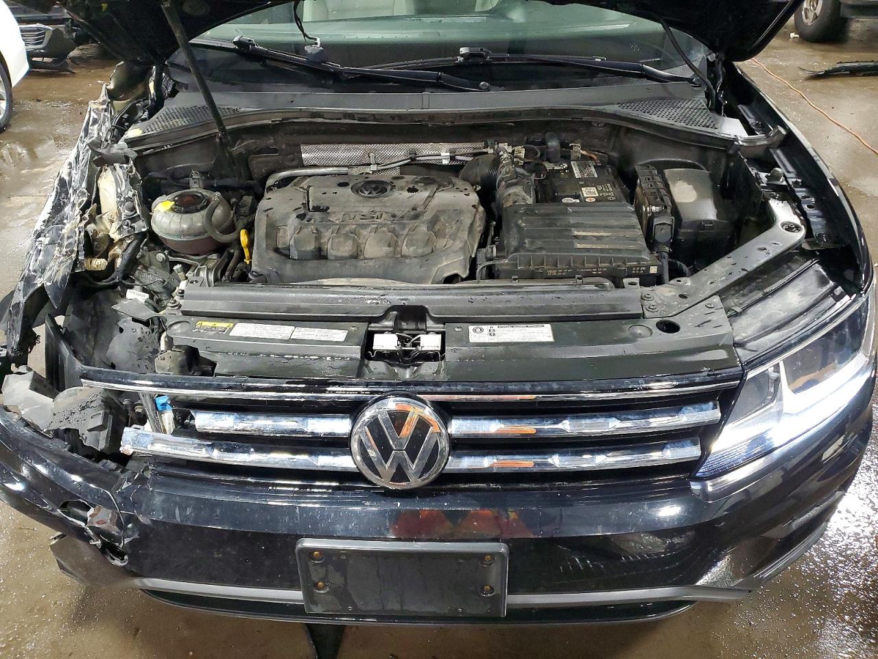 2020 VOLKSWAGEN TIGUAN SE photo 12