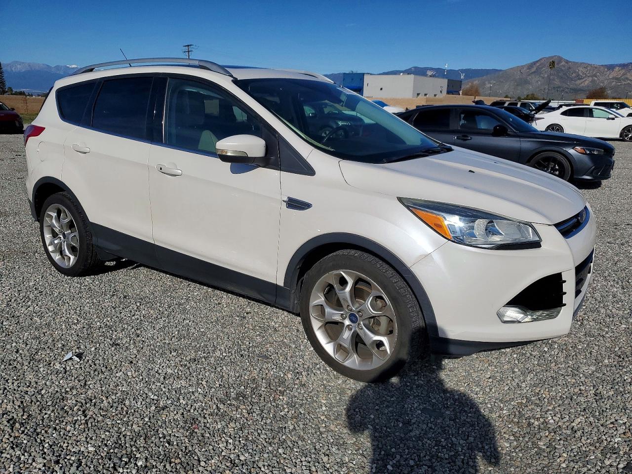 2014 FORD ESCAPE TITANIUM photo 4