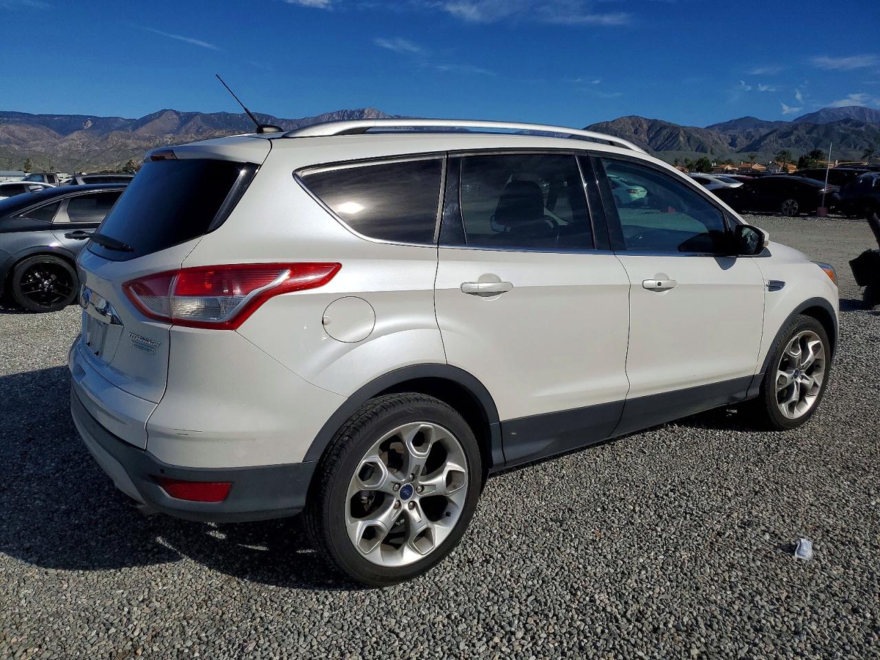 2014 FORD ESCAPE TITANIUM photo 3