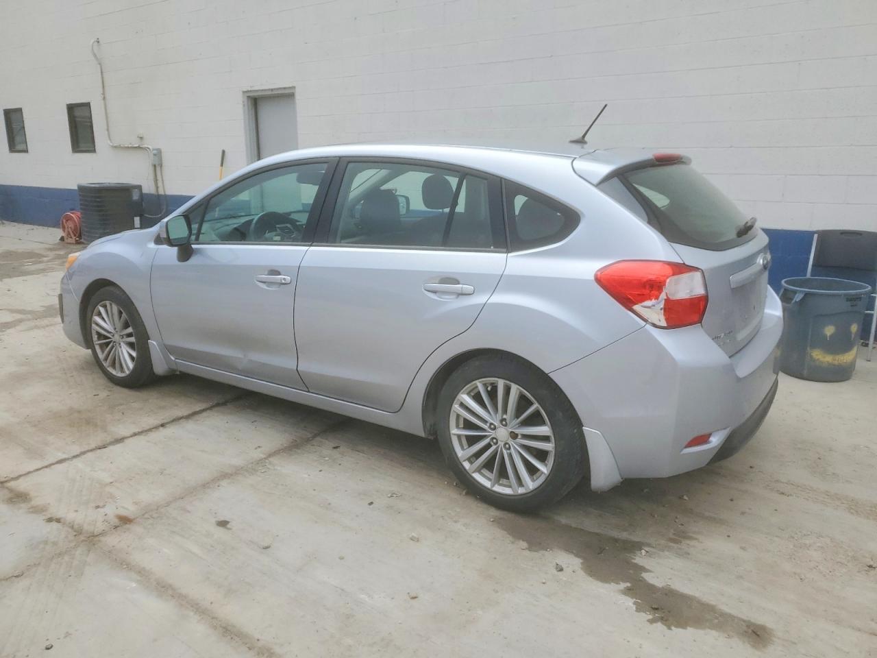 2012 SUBARU IMPREZA PREMIUM photo 2