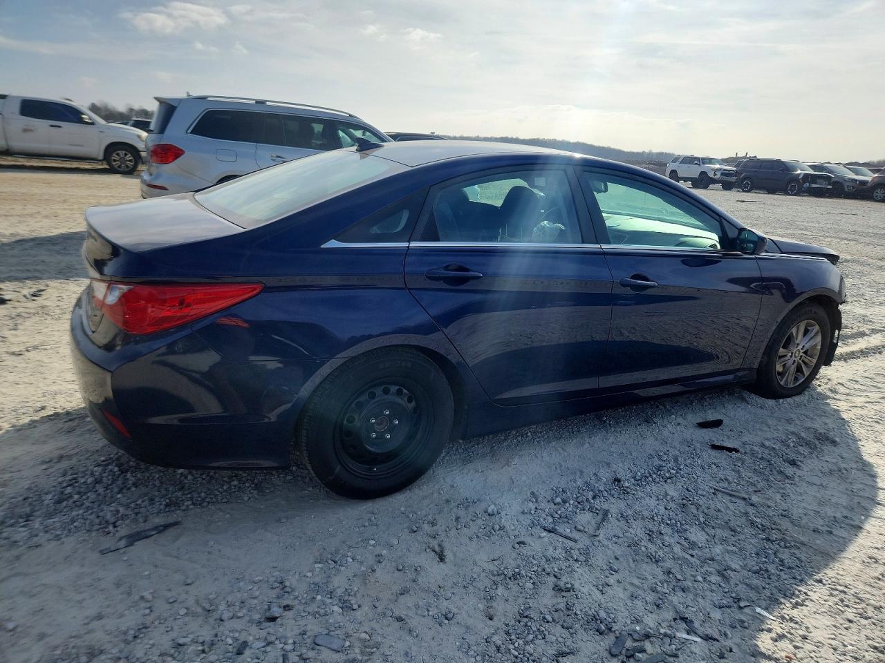 2014 HYUNDAI SONATA GLS photo 3