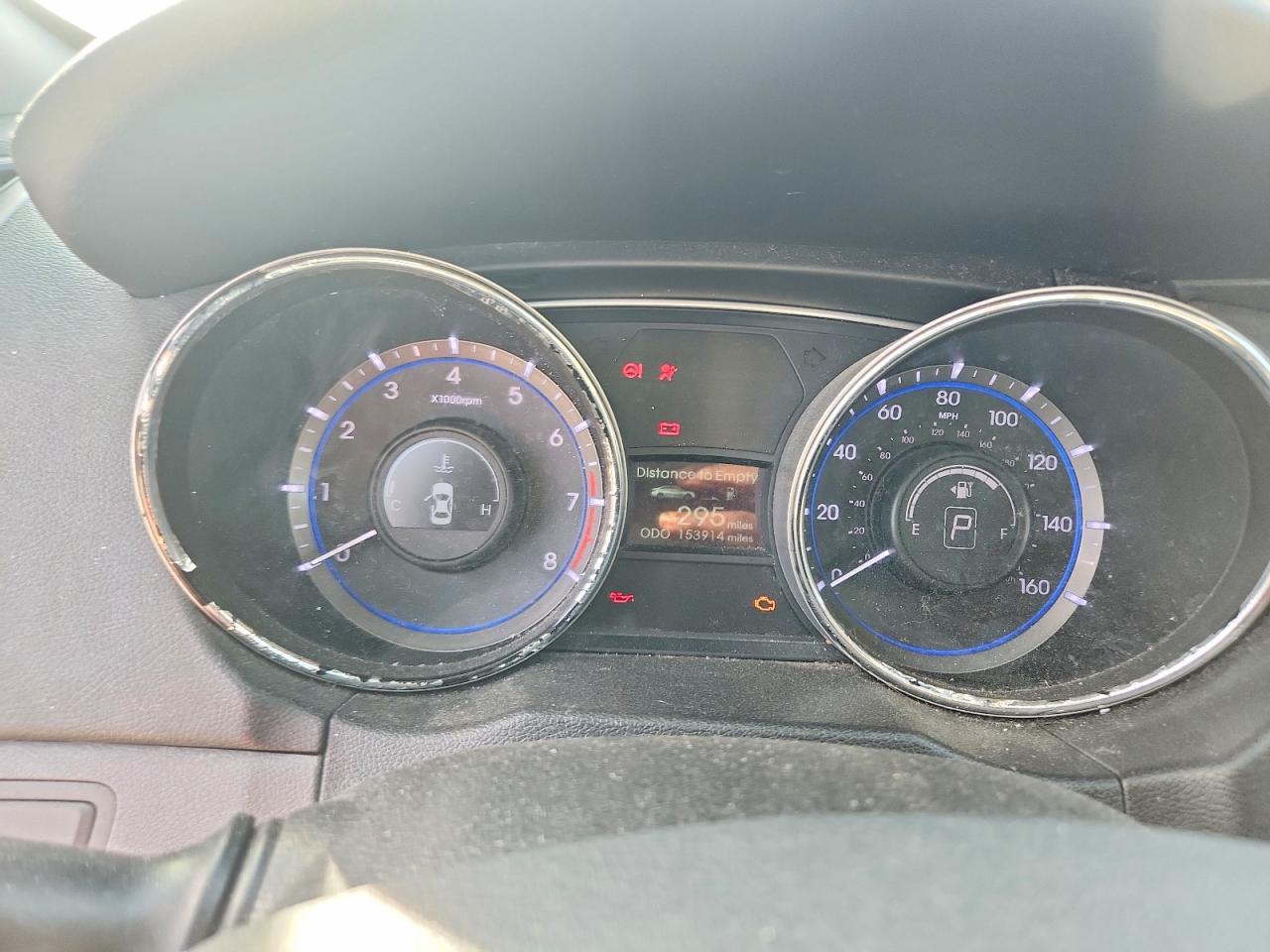 2014 HYUNDAI SONATA GLS photo 9