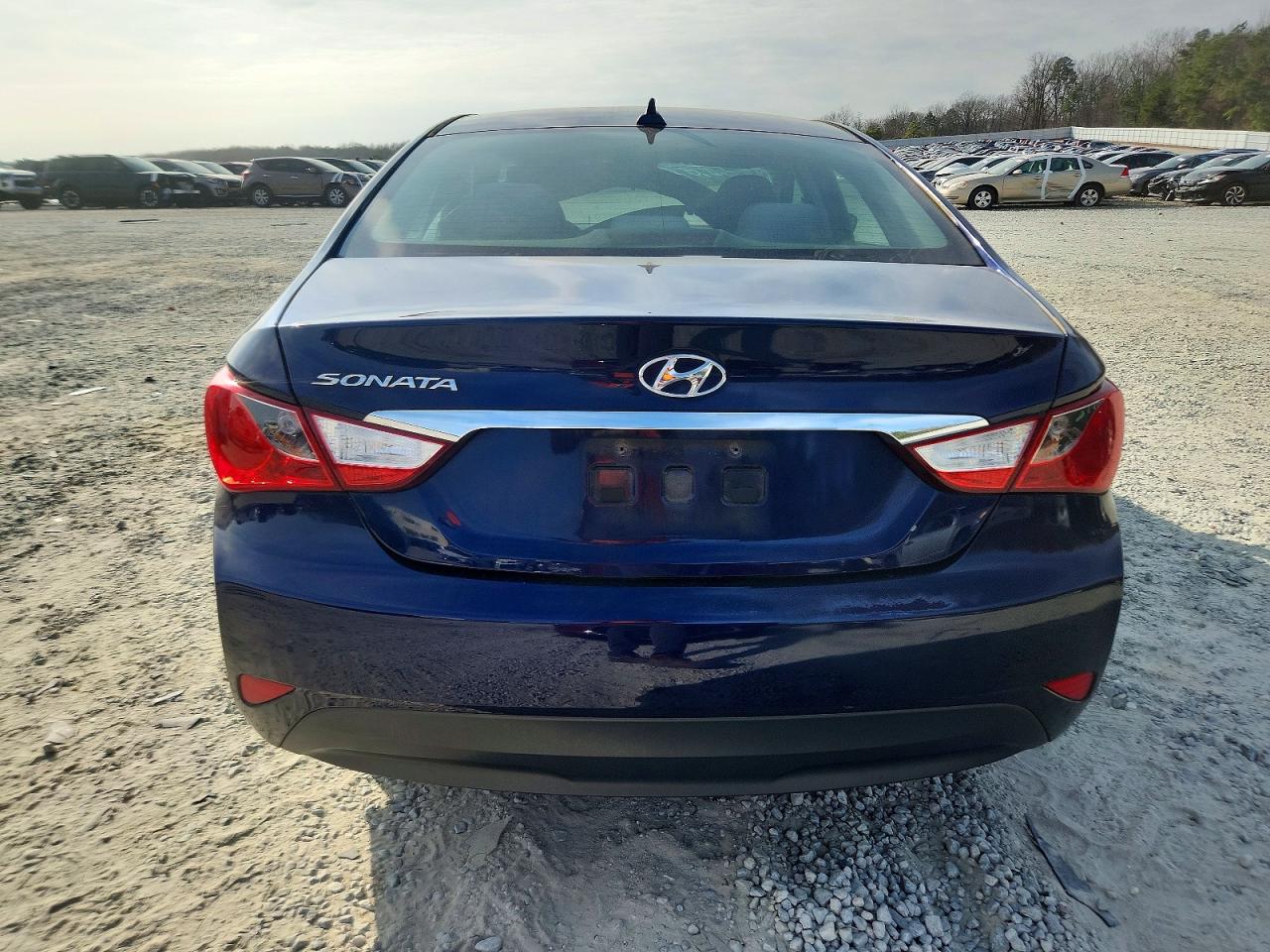2014 HYUNDAI SONATA GLS photo 6
