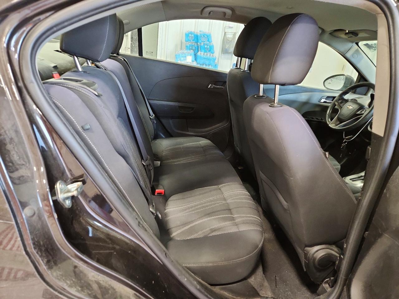 2014 CHEVROLET SONIC LT photo 10