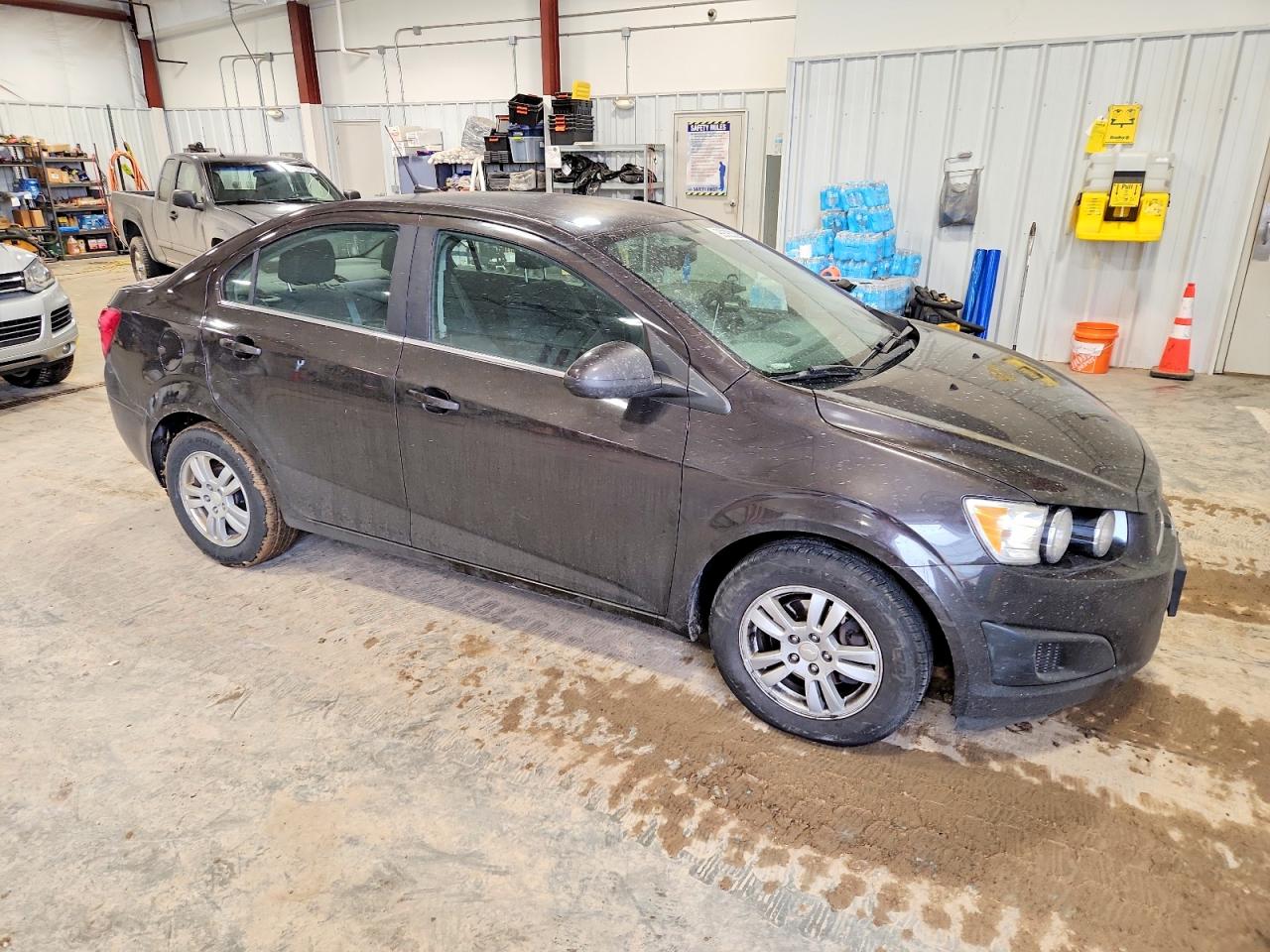 2014 CHEVROLET SONIC LT photo 4