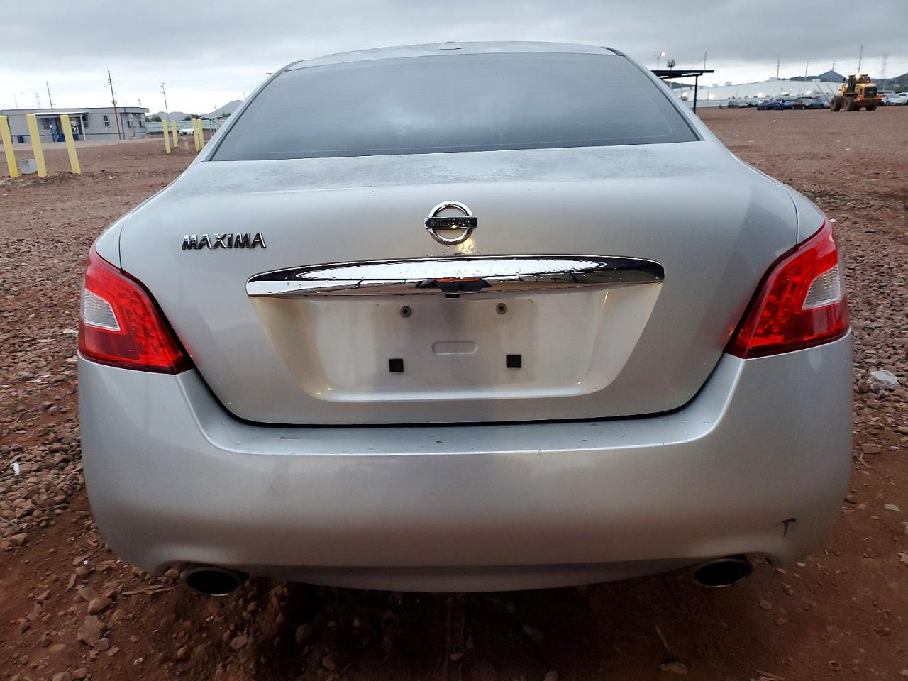 2011 NISSAN MAXIMA S photo 6