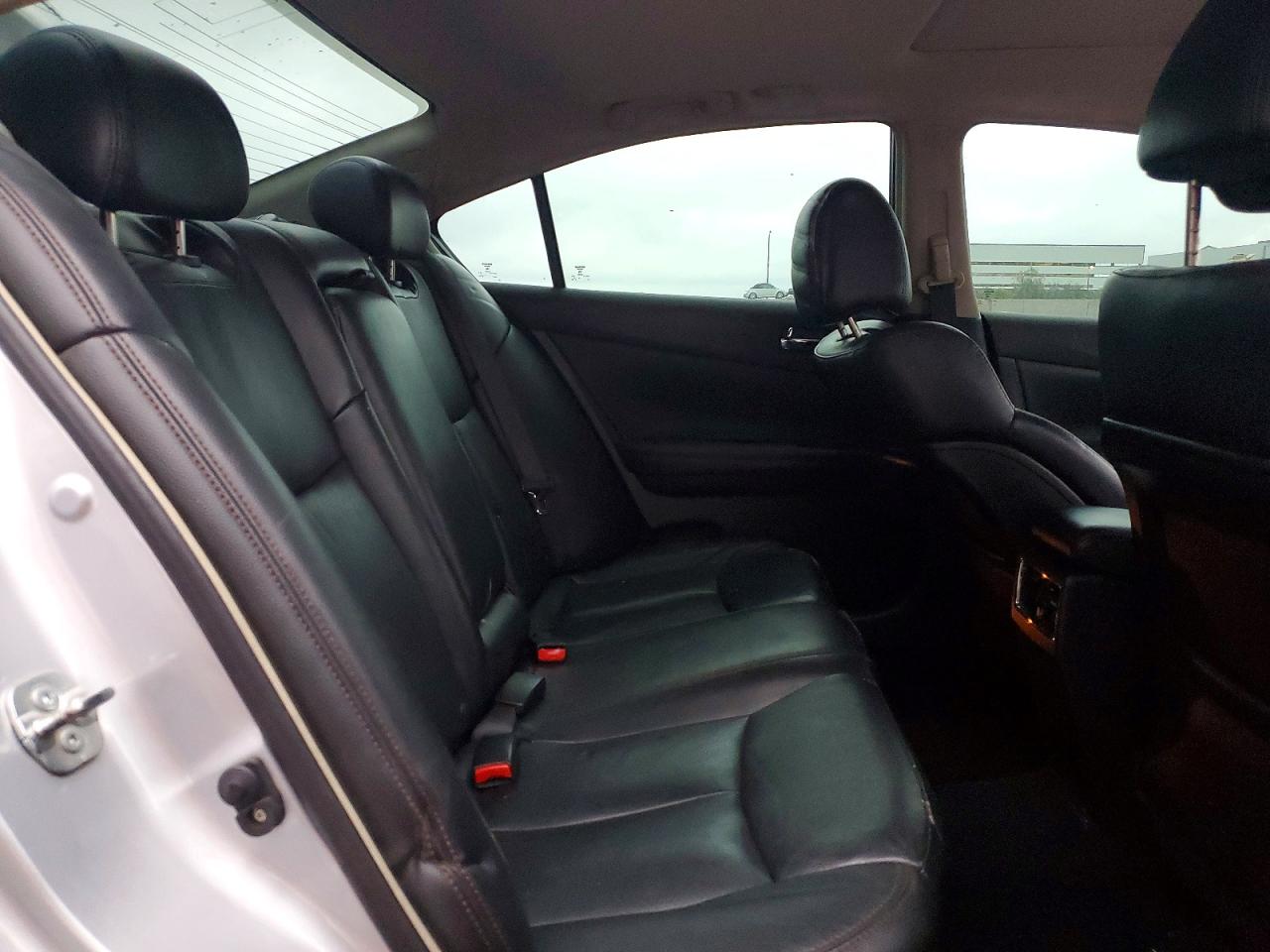 2011 NISSAN MAXIMA S photo 10