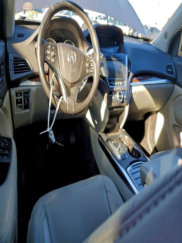 2017 ACURA MDX photo 8
