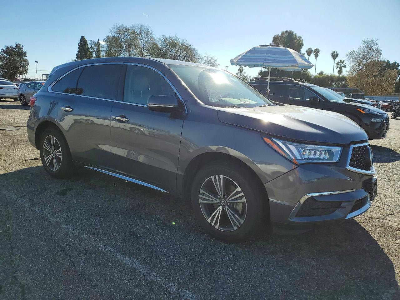 2017 ACURA MDX photo 4