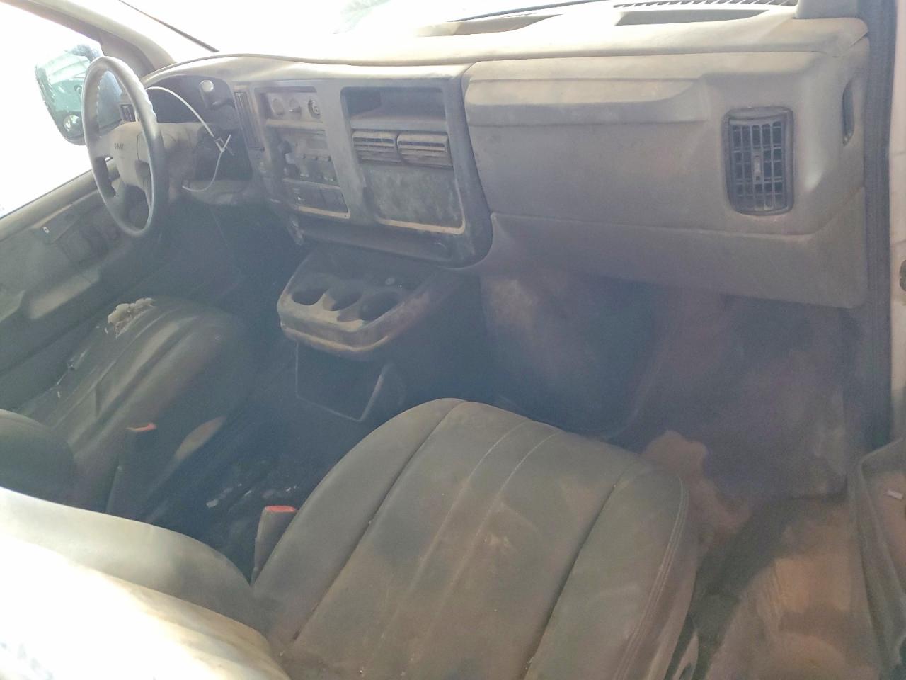 2007 GMC SAVANA G2500 photo 8