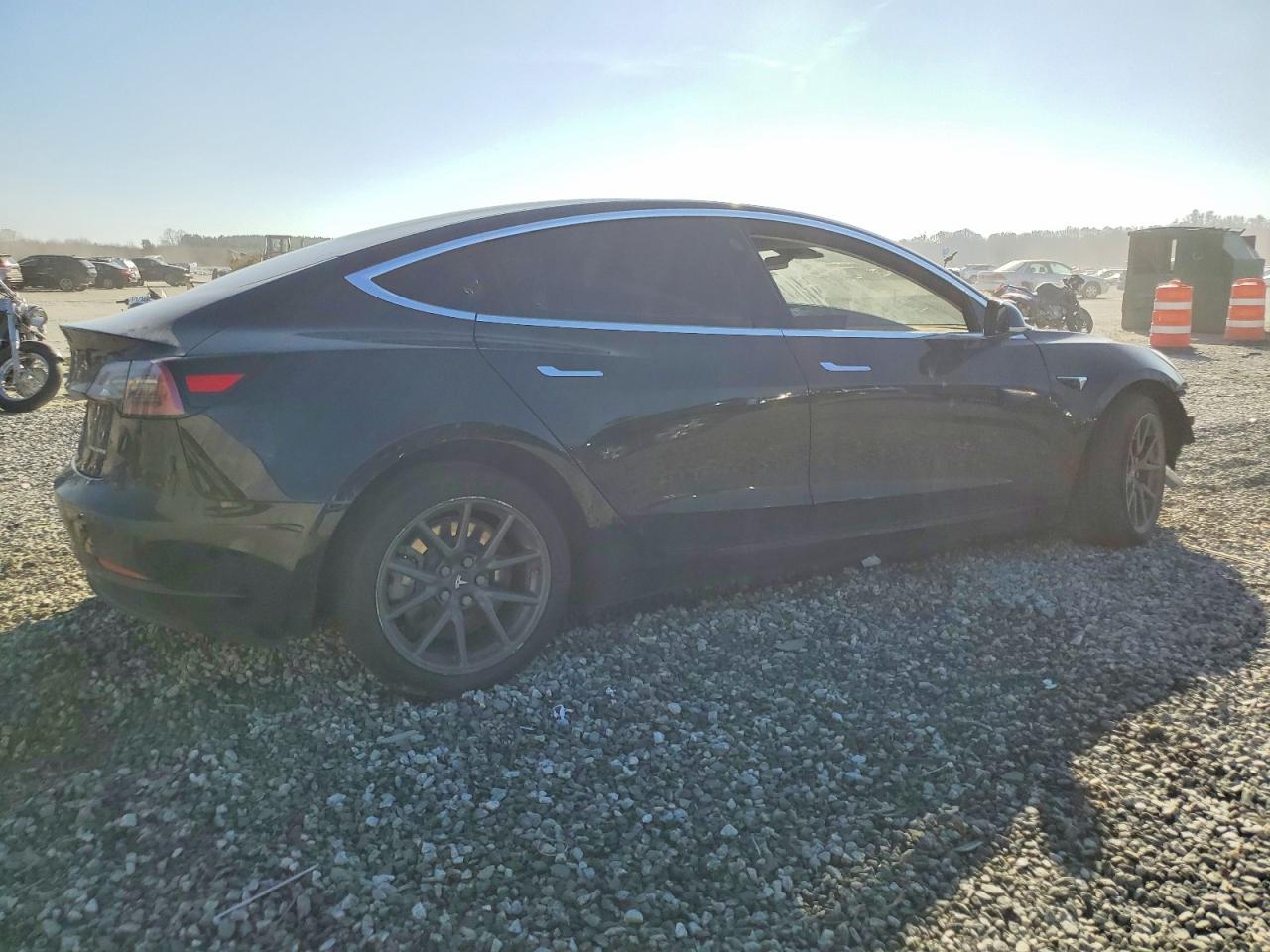 2019 TESLA MODEL 3 photo 3