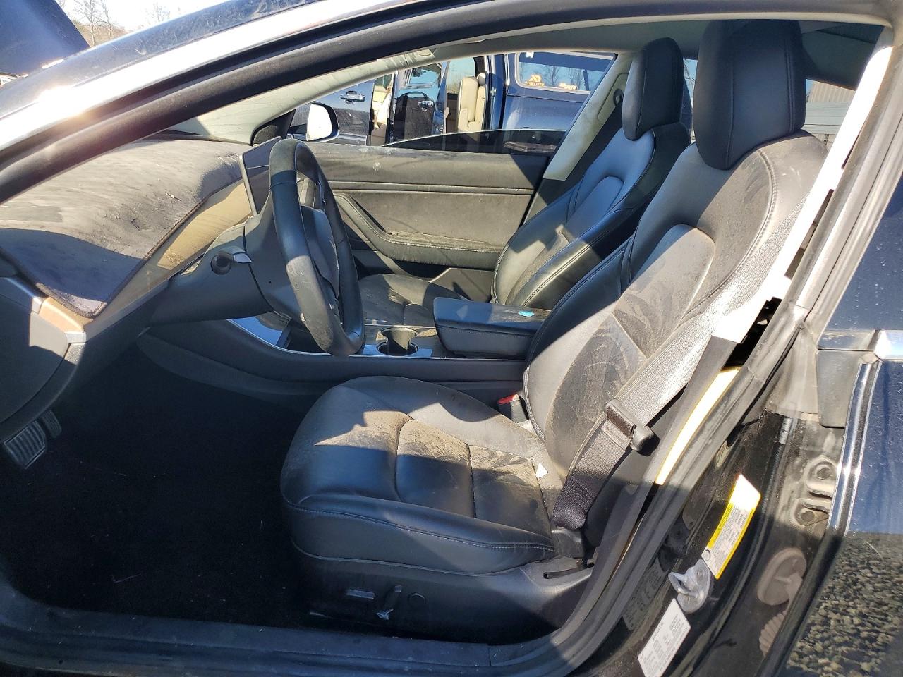 2019 TESLA MODEL 3 photo 6
